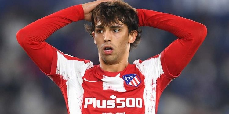 Sesumbar Ingin Main di Barcelona, Joao Felix Dikecam