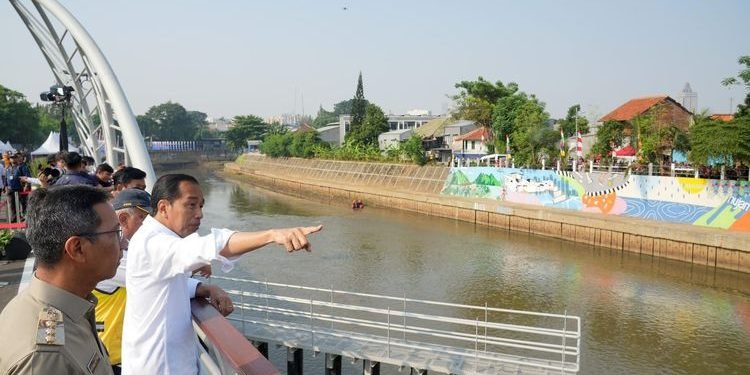 Presiden Jokowi Resmikan Sodetan Ciliwung