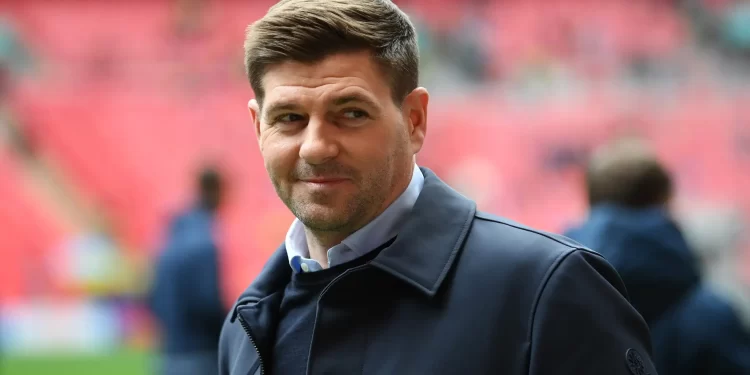 Wow! Bayaran Gerrard Lewati Ten Hag dan Ancelotti