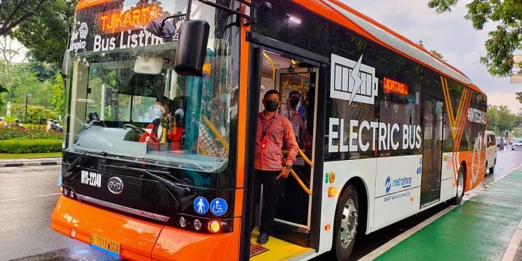 Bus Listrik Transjakarta