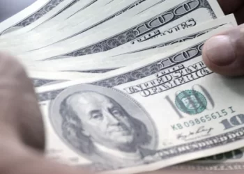 Dollar AS Menguat Berkat Naiknya Imbal Hasil Obligasi AS