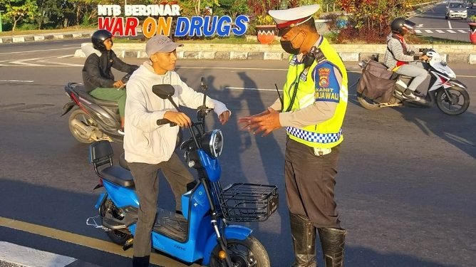 Ilustrasi Sepeda Listrik