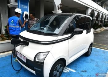 komitmen investasi untuk rantai pasok kendaraan listrik