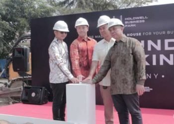 groundbreaking fase pertama proyek Holdwell Business Park Lampung