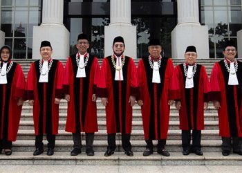 Sah! MK Tolak Gugatan Batas Usia Capres-Cawapres