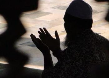 keutamaan-sholat-jumat-dan-cara-melaksanakannya