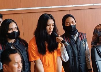 Ghisca Debora, Joki Tiket Coldplay Resmi Ditahan