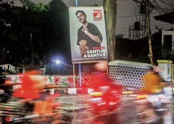 Kesbangpol DKI: “Baliho Kaesang Langgar Perda Ketertiban Umum”