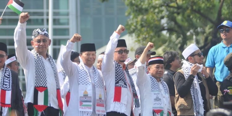 Aksi bela Palestina lintas agama