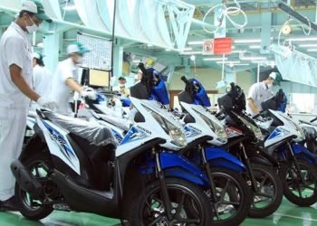 penurunan konsumsi rumah tangga pada kuartal III 2023 dibandingkan kuartal II 2023