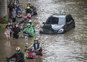 54 RT jakarta Terendam Banjir