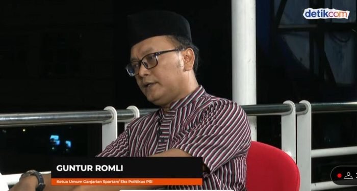Guntur Romli Menduga Ketua Timses Prabowo-Gibran Adalah Jokowi