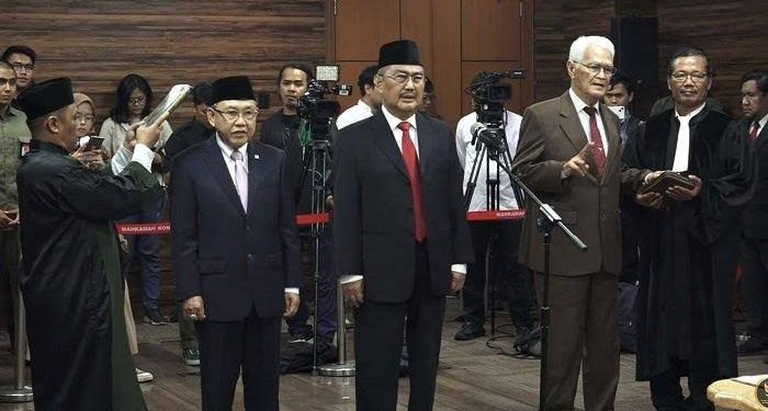 Tiga Anggota MKMK Dilaporkan ke Dewan Etik
