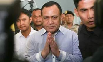 Firli Bahuri langgar etik berat