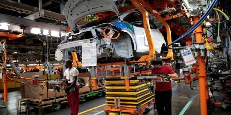 Pemerintahan Biden resmi mengeluarkan pedoman membatasi konten China dalam baterai yang memenuhi syarat untuk kredit pajak kendaraan listrik mulai tahun 2024