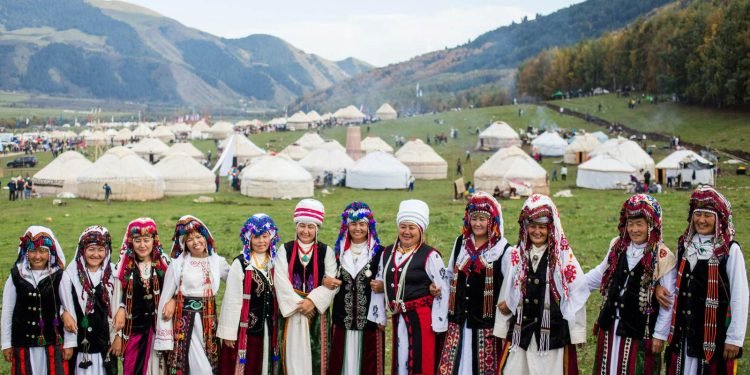 Menjelajahi Keindahan Alam Kirgistan: Surga Tersembunyi di Asia Tengah