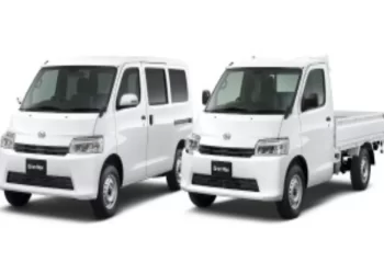 Dicabutnya sertifikasi ini dikarenakan adanya tuduhan memanipulasi uji keselamatan. Ketiga model tersebut adalah Gran Max milik Daihatsu, TownAce milik Toyota, dan Bongo milik Mazda Motor.