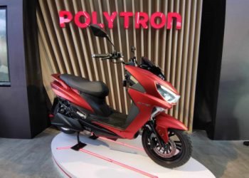 Fox S ditargetkan buat para pengendara yang pemakaiannya tidak sejauh Fox R. Seperti misalnya untuk keperluan sehari-hari yang tidak sampai 70 Km. Contohnya untuk mengantar anak sekolah atau ke pasar.