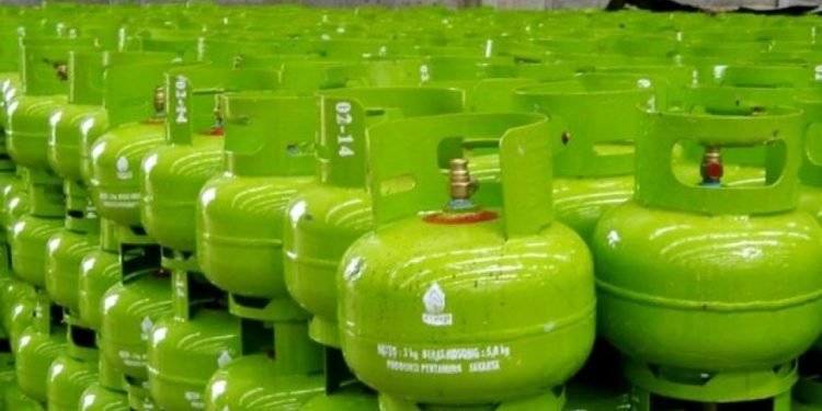 berdasar data dari Percepatan Pensasaran Penghapusan Kemiskinan Ekstrem (P3KE), seharusnya terdapat 189 juta NIK yang berhak menggunakan liquefied petroleum gas (LPG) 3 kg.