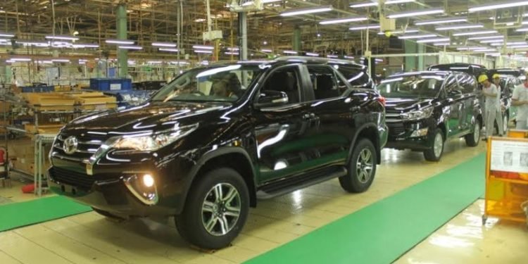 TAM tetap akan memasarkan Hilux dan Land Cruiser 300. Hal ini karena kedua produk tersebut yang dipasarkan di Indonesia tidak bermasalah. Sepertinya diketahui Hilux dipasarkan di Indonesia diimpor CBU dari Thailand. Sedangkan Land Cruiser 300 diimpor CBU dari Jepang.