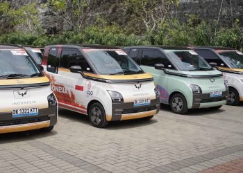 Misalnya saja mobil listrik Wuling Air EV bekas, dibanderol mulai dari Rp 130 juta. Lalu Nissan Leaf bekas dibanderol mulai dari Rp 550 juta dan Hyundai Ioniq Electric bekas dibanderol mulai dari Rp 420 juta