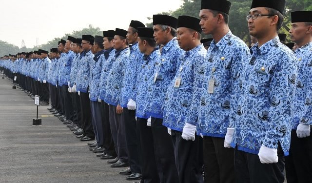 gaji-ke-13-pns-cair-2025-besaran-golongan