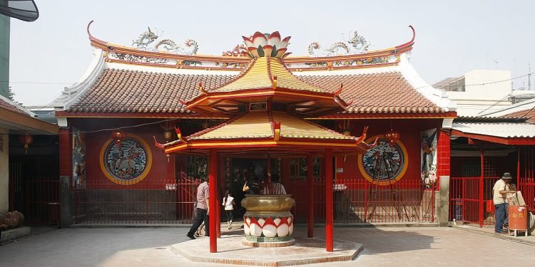 Sambut Tahun Baru Imlek dengan Kemeriahan di 5 Klenteng Terbaik di Jakarta