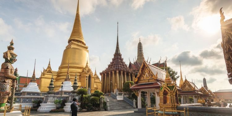 Syarat Baru Liburan ke Thailand