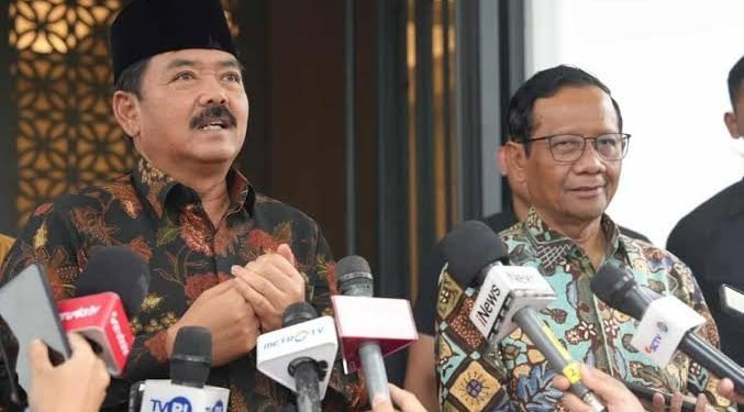 Bertemu Mahfud MD, Hadi Tjahjanto Dapat Arahan Penyelesaian Kasus di Kemenko Polhukam