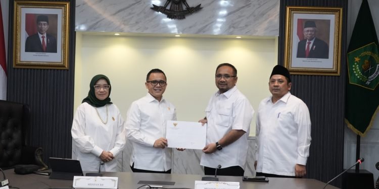 KemenpanRB Setujui 110.553 Formasi Usulan Kemenag untuk Calon ASN 2024