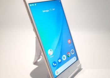 Ada lima smartphone yang dicatat memiliki tingkat radiasi tinggi. Kelima smartphone tersebut adalah sebagai berikut. Pertama. Xiaomi Mi A1. Kedua. Xiaomi Mi A1 LTE Dual SIM. Ketiga. Xiaomi Mi A1 LTE Dual SIM. Keempat. Xiaomi Mi Mix 3 5G. Kelima. Samsung Galaxy A23 5G.