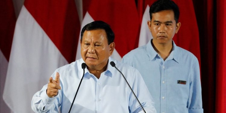 Hingga saat ini, rasio utang pemerintah terhadap PDB per Maret 2024 berada di level 38,75 persen dengan jumlah Rp 8.253 triliun yang dominan di Surat Berharga Negara (SBN) senilai Rp 7.278,03 triliun.