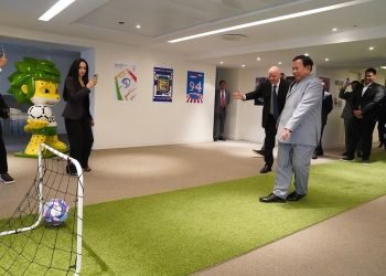 Prabowo Terima Tantangan Presiden FIFA