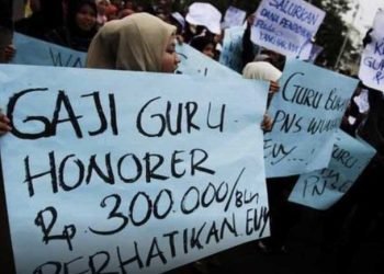 Pada 5 Juli 2024 atau tahun ajaran baru, guru honorer mendapatkan pesan, hari pertama masuk, menjadi hari terakhir mereka berada di sekolah