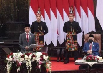 Jokowi: Tingkat Pengangguran RI Turun 4,8%