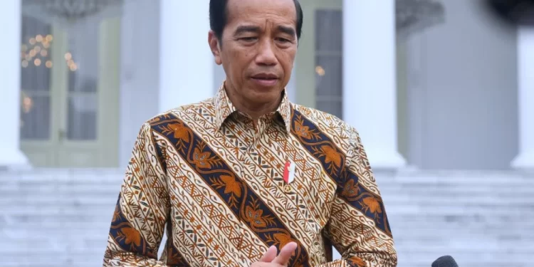 10 Tahun Memimpin, Janji Pertumbuhan Ekonomi 7% Jokowi Hanya Mimpi