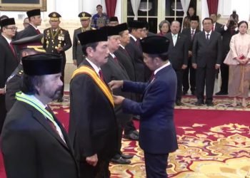 Surya Paloh hingga Prabowo dapat Tanda Kehormatan dari Jokowi