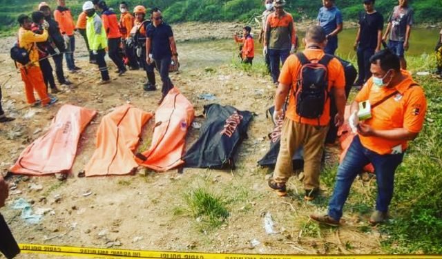 Kata Polisi Soal Penemuan 7 Jenazah di Kali Bekasi: Faktanya Loncat