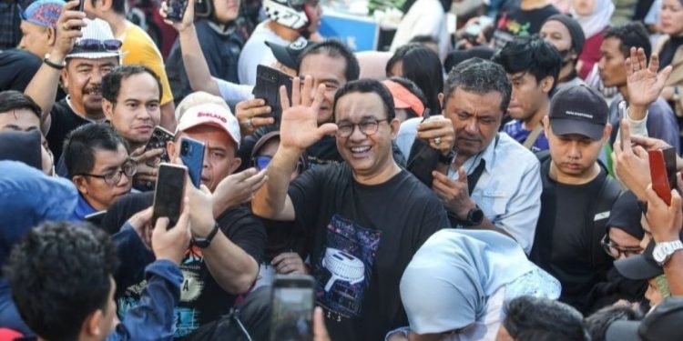 Kata Anies Soal Gerakan ‘Anak Abah Tusuk 3 Paslon’