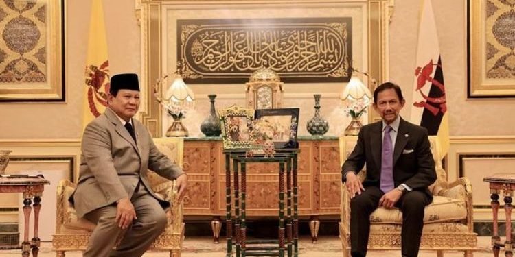 Temui Sultan Brunei, Prabowo Bahas Kerja Sama Pertahanan dan Pendidikan