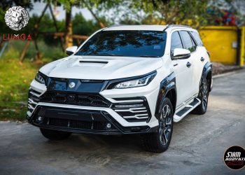 Bodykit Fortuner Legender dari Thailand ini, dibekali dengan bahan ABS. Sementara itu, sistem pemasangannya menggunakan metoda plug and play sehingga tidak merusak bodi asli.