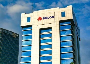 Adapun Direksi Perum Bulog yang baru adalah sebagai berikut. Direktur Utama Perum Bulog Wahyu Suparyono, Wakil Direktur Utama Marga Taufik, dan Direktur Human Capital Sudarsono Hardjosoekarto