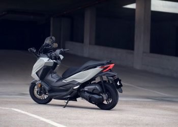 Dilansir dari laman Greatbiker (8/9/2024), kode produksi motor baru ‘K1Z’ yang baru muncul, disinyalir menjadi calon PCX 160 terbaru.