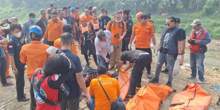 9 Polisi Diperiksa Terkait 7 Mayat di Kali Bekasi