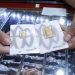 Harga Emas Antam Hari Ini Tergelincir