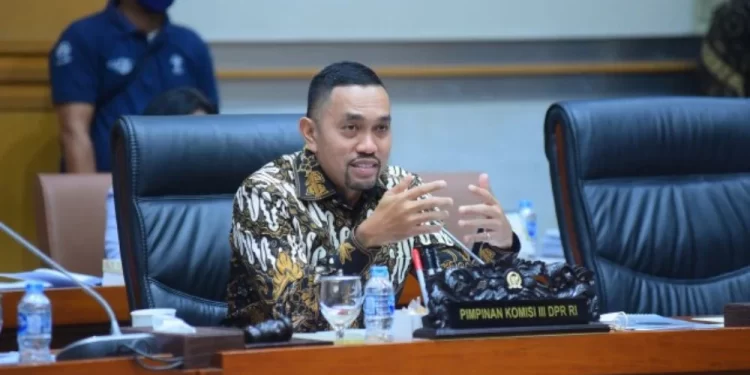 sahroni-kembali-jadi-wakil-ketua-komisi-iii-dpr