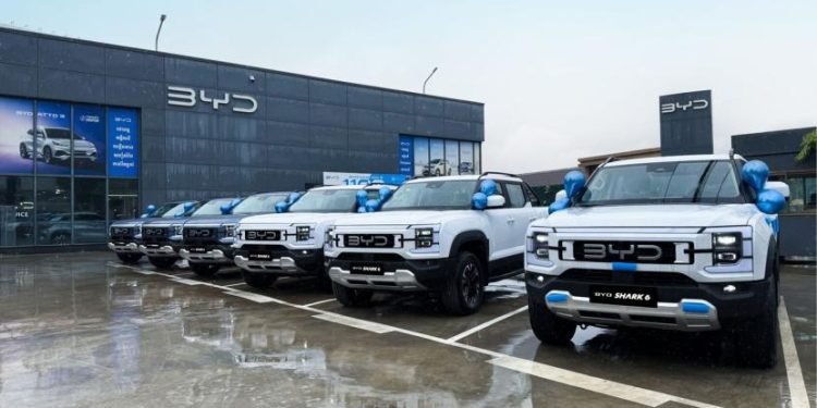 Di Kamboja, BYD Shark dibanderol dengan harga sekitar Rp 890 jutaan