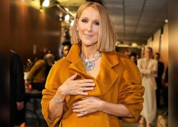 Celine Dion Tampil Dalam Acara Penghargaan di Los Angeles