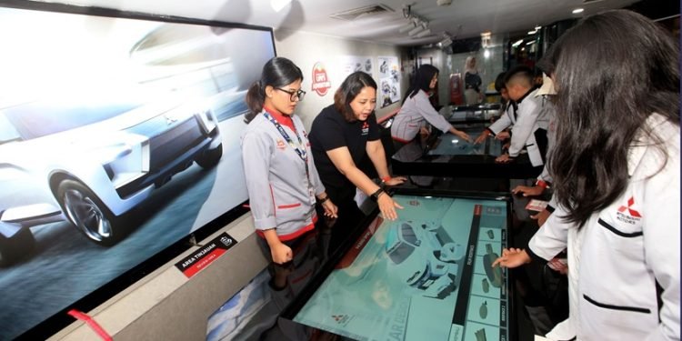 Menurut Intan kembali, dalam fasilitas ini pula, dihadirkan interface yang intuitif dan user-friendly, agar anak-anak dapat dengan mudah mengoperasikan perangkat lunak ini tanpa kesulitan. Selain itu, visualisasi 3D yang dihasilkan sangat detail dan menawan, sehingga dapat merangsang imajinasi anak-anak.