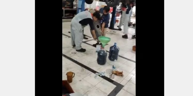 Viral, Pertamax Bikin mesin Mobil Rusak